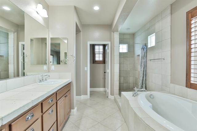 1932 Corte Cantanta, Chula Vista CA: https://media.crmls.org/mediaz/95831fab-62f6-4295-a769-96c64f11f842.jpg