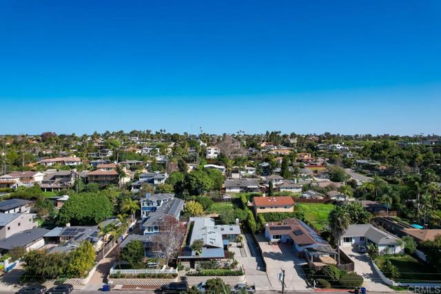 803 Saxony Road, Encinitas CA: https://media.crmls.org/mediaz/9584f839-d619-469c-9057-ac04037657b5.jpg