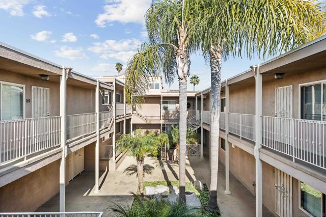 1205 Colusa St, San Diego CA: https://media.crmls.org/mediaz/9585b9b8-10be-4a72-b6e6-feaedd2dec44.jpg