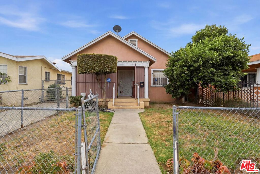 220 E 64th Street