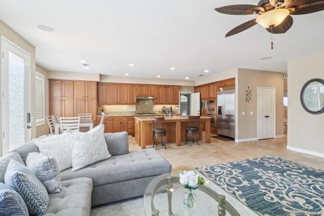 11383 Merritage Ct, San Diego CA: https://media.crmls.org/mediaz/95872f82-81dc-4060-9f1b-0030f4b445aa.jpg