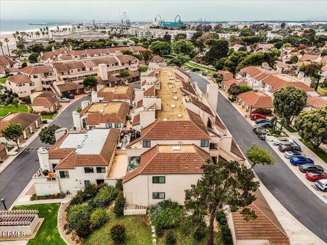 612 Island View Circle, Port Hueneme CA: https://media.crmls.org/mediaz/9587ed89-bf34-46e7-a108-fbc13b412abf.jpg