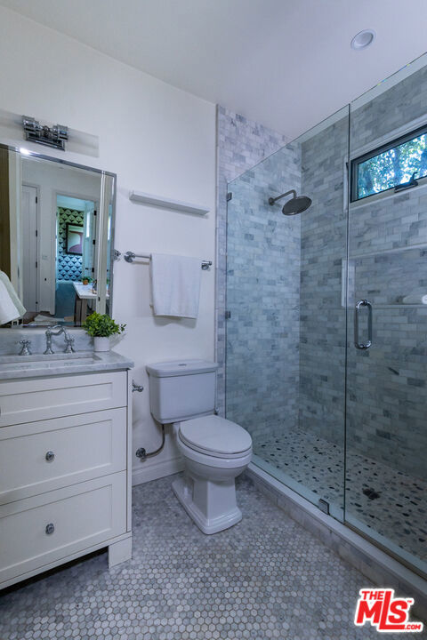 735 N Stanley Avenue, Los Angeles CA: https://media.crmls.org/mediaz/9588211c-c39c-48c1-98ec-59822c60c02c.jpg