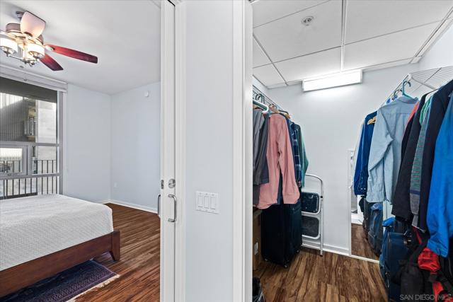 321 10Th Ave, San Diego CA: https://media.crmls.org/mediaz/95883abb-1cc6-42bf-b094-562b27eb3cf5.jpg