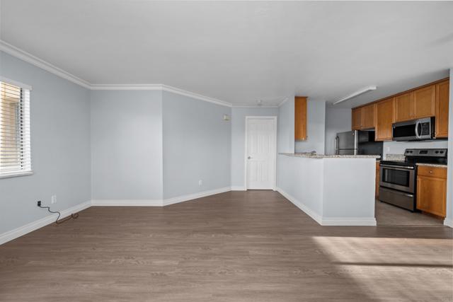1423 Graves Avenue, El Cajon CA: https://media.crmls.org/mediaz/958a8f12-7534-4c9f-be68-9640cc4174a8.jpg