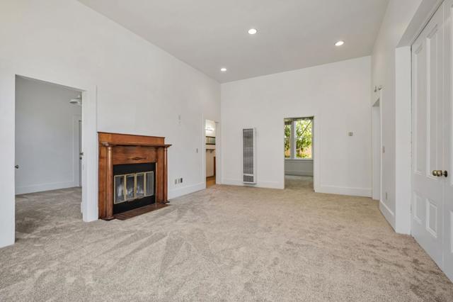 120 Maple Street, Santa Cruz CA: https://media.crmls.org/mediaz/958afac2-8d5d-4243-a38e-b399d507bb90.jpg