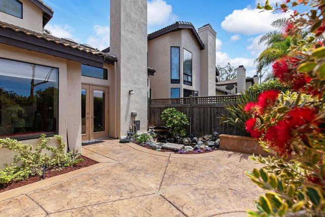6317 CAMINITO DEL PASTEL, San Diego CA: https://media.crmls.org/mediaz/958b59e3-b059-47d9-b27e-672c9bd40f61.jpg