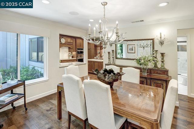 633 Terra California Dr, Walnut Creek CA: https://media.crmls.org/mediaz/958e5596-870f-434f-8c7b-18c98c167654.jpg