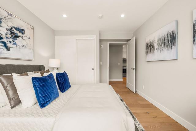 30 Hermosa Avenue, Millbrae CA: https://media.crmls.org/mediaz/958ecb32-d0af-4f3e-b4c5-1247f8c1b777.jpg