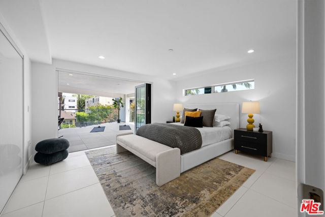 621 N Kings Road, West Hollywood CA: https://media.crmls.org/mediaz/958ee29e-94f5-40bc-b614-9c39e176ece5.jpg