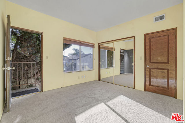 364 Pershing Drive, Playa del Rey CA: https://media.crmls.org/mediaz/958f3a77-3f19-43ff-83df-3538a923cd2e.jpg