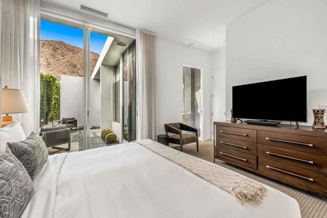 1961 S Palm Canyon Drive, Palm Springs CA: https://media.crmls.org/mediaz/9590521a-d6e2-4898-a0d8-9db3d86905f4.jpg