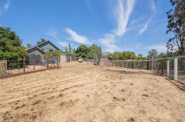 158 Echo Valley Road, Prunedale CA: https://media.crmls.org/mediaz/9592a519-4bb4-4a88-ab98-73338445ccff.jpg
