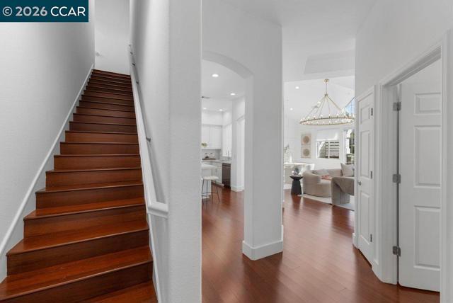 Image 29 of 52 For 172 Sugarloaf Ct