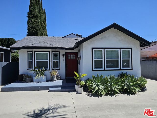 4031 Brunswick Avenue, Los Angeles CA: https://media.crmls.org/mediaz/9593298c-18ef-44ba-b9b2-88a07b8842b0.jpg
