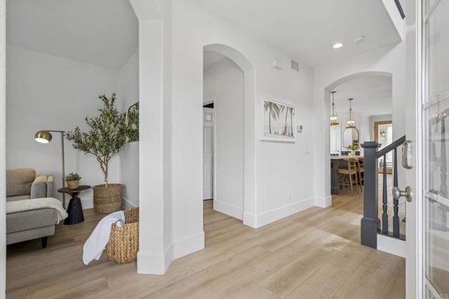 Detail Gallery Image 8 of 47 For 613 Saltgrass Ave, Carlsbad,  CA 92011 - 3 Beds | 2/1 Baths