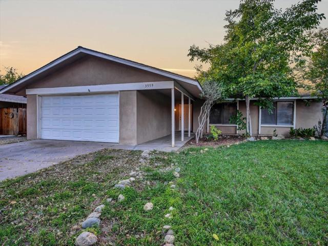 3559 Vernal Avenue, Merced CA: https://media.crmls.org/mediaz/95943ab8-80f9-47e6-b3b6-91fcb213aaa9.jpg