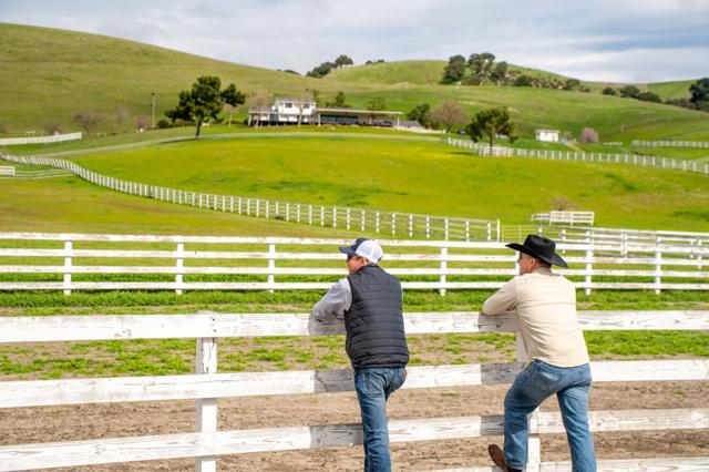 6033 Dagnino Road, Livermore CA: https://media.crmls.org/mediaz/95945661-a7d6-4f2a-9e66-d1d5c4b10680.jpg