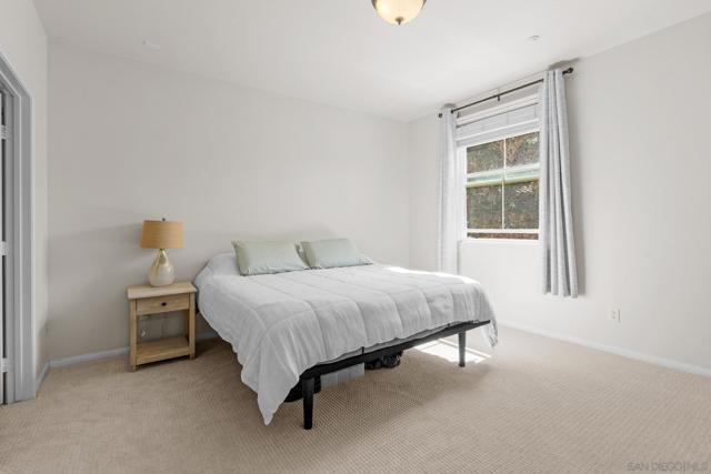 17071 Calle Trevino, San Diego CA: https://media.crmls.org/mediaz/95948711-3e14-4308-8299-80ada24243ac.jpg