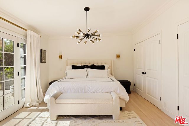 13128 Hartsook Street, Sherman Oaks CA: https://media.crmls.org/mediaz/9594b4d4-e071-4868-9a34-0faecc0c5438.jpg