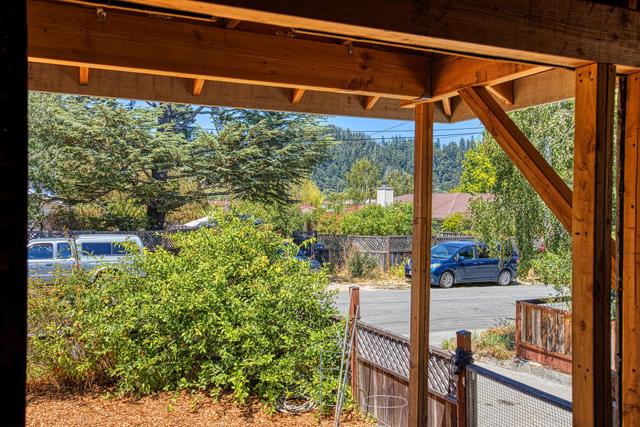 243 Ada Avenue, Felton CA: https://media.crmls.org/mediaz/95959238-411c-4019-a992-9d9f34ae0e4e.jpg