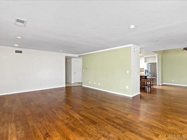 1051 La Reina, San Marcos CA: https://media.crmls.org/mediaz/9595f9e6-f54e-43cb-96b2-d91057997079.jpg
