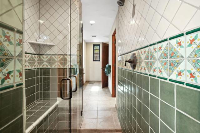 72275 Upper W Way, Palm Desert CA: https://media.crmls.org/mediaz/959841f4-70f0-49d8-a821-21ac3333edcf.jpg