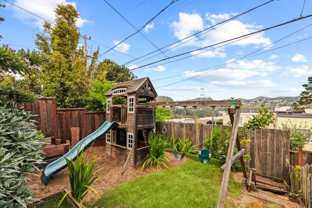 62 Cragmont Avenue, San Francisco CA: https://media.crmls.org/mediaz/95986e32-28d7-4b13-9d1b-53cc16fbe12b.jpg