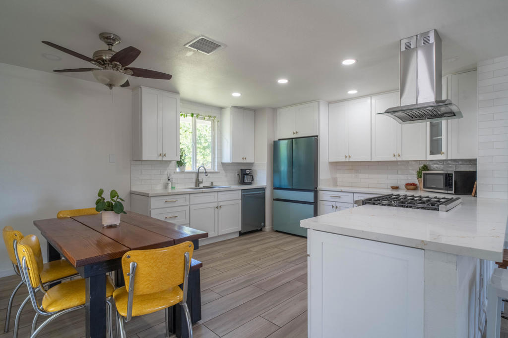 MLS #219139282DA image #9