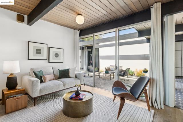 8156 Coach Dr, Oakland CA: https://media.crmls.org/mediaz/959adb0b-94b3-4a7f-aa32-09ae95f92019.jpg