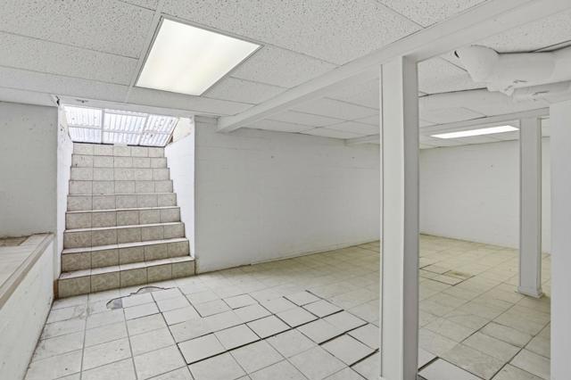 680 N Winchester Boulevard, Santa Clara CA: https://media.crmls.org/mediaz/959ed08c-2174-4b6e-b2b1-455ed2df2a30.jpg