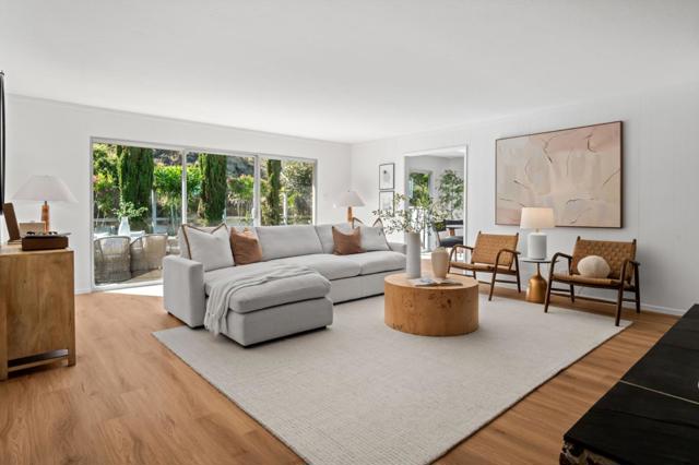 942 Viewridge Drive, San Mateo CA: https://media.crmls.org/mediaz/959f53d1-6a1a-4234-83c2-005776d7b8a0.jpg