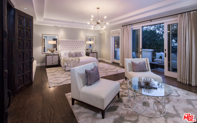 12000 CREST Court