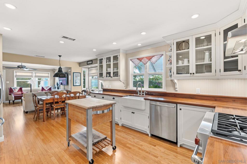 2677 Jefferson Street - photo 14