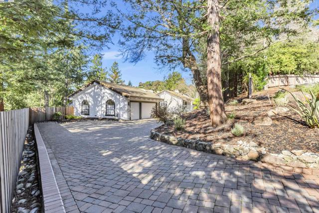 Image 1 of 58 For 1108 Howard Hills Rd