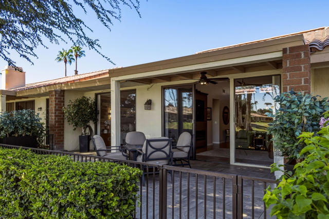 148 Las Lomas, Palm Desert, CA 92260