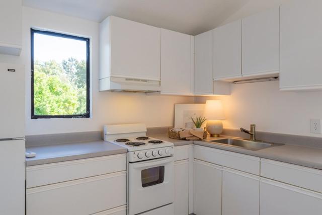 187 FORD ROAD, Carmel Valley CA: https://media.crmls.org/mediaz/95a3a065-130e-404b-adba-b77de329cba4.jpg