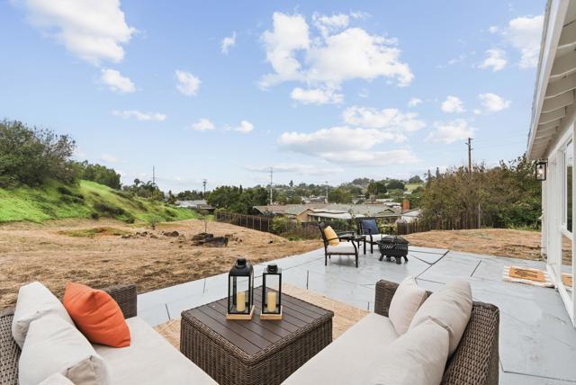 Detail Gallery Image 12 of 31 For 1511 Primera St, Lemon Grove,  CA 91945 - 3 Beds | 2 Baths