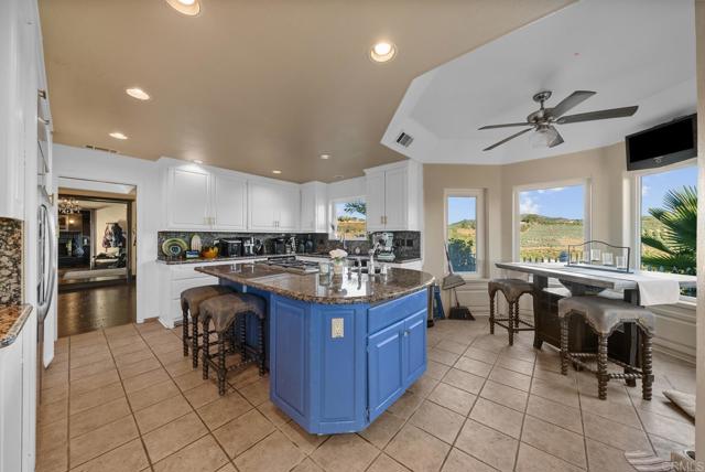 Image 16 of 74 For 46366 Sandia Creek Drive
