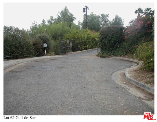 2661 N Adkins Avenue, Los Angeles CA: https://media.crmls.org/mediaz/95a686df-ce94-4a84-ba14-d44086ebe3c3.jpg