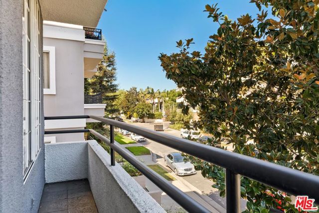 Drew Fenton | 1169 Wellesley Avenue Los Angeles CA | MLS: 7458312 Drew Fenton | 1169 Wellesley Avenue Los Angeles CA | MLS: 7458312