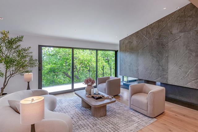 26896 Alejandro Drive, Los Altos Hills CA: https://media.crmls.org/mediaz/95a6ac58-2ac6-4968-af5e-4f35ea1b4a7d.jpg