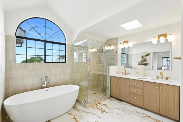 71 Alameda Avenue, Half Moon Bay CA: https://media.crmls.org/mediaz/95a70838-3bef-4128-90fb-b377b3bb34e0.jpg
