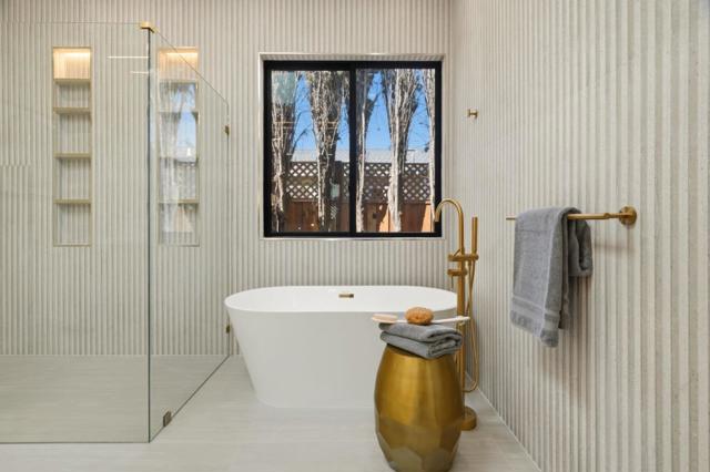 Image 35 of 86 For 15400 Herring Avenue