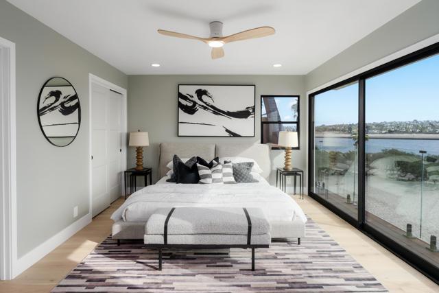 2623 Ocean Front Walk, San Diego CA: https://media.crmls.org/mediaz/95a7973b-be76-42c4-9a8e-4341ad0a4bb7.jpg