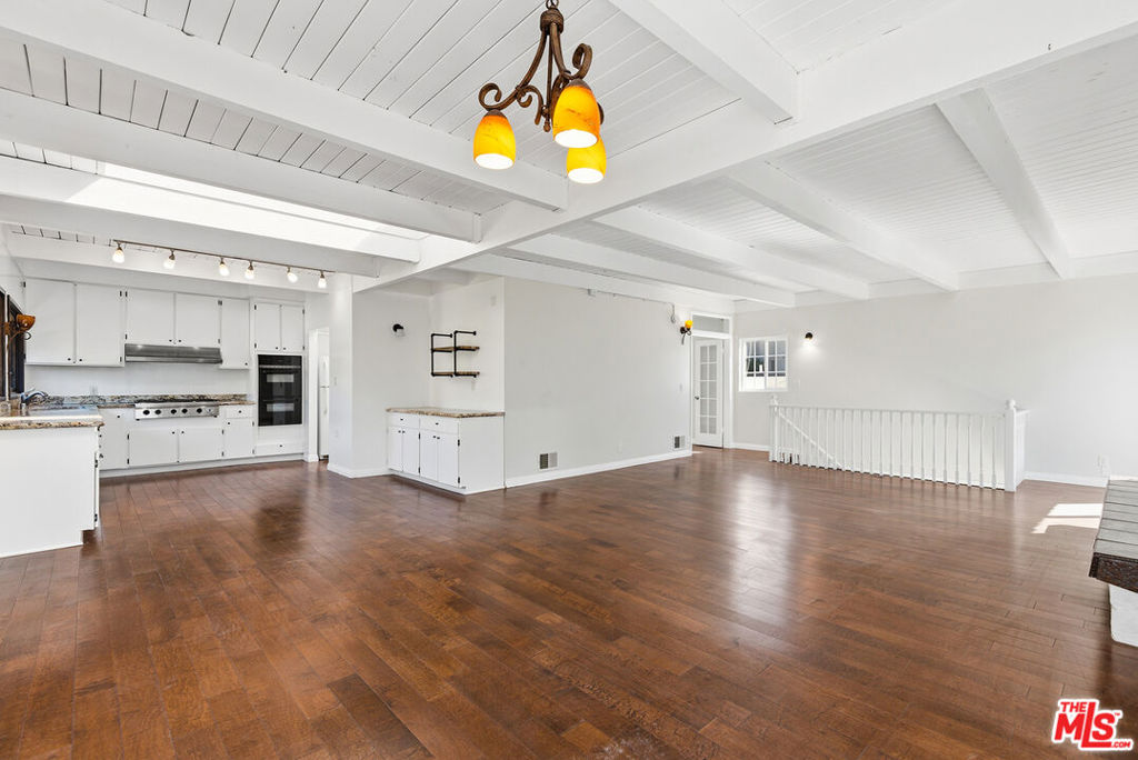 3900 Pacific Avenue #1