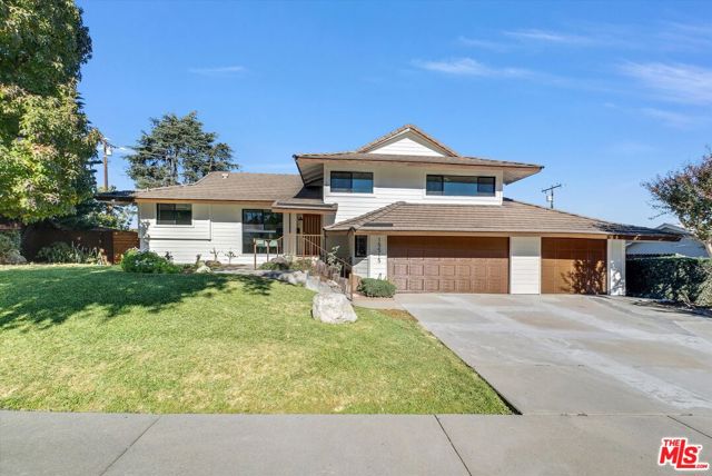 15515 La Moine Street, Hacienda Heights CA: https://media.crmls.org/mediaz/95ade8c4-720f-4e47-b235-0b4b959046cc.jpg