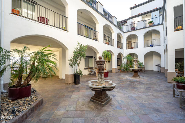 Detail Gallery Image 5 of 32 For 436 Poli St #404,  Ventura,  CA 93001 - 2 Beds | 2 Baths