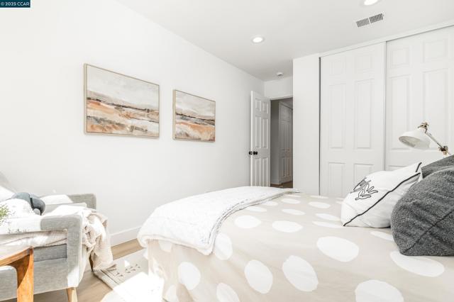 1400 Granada St, Vallejo CA: https://media.crmls.org/mediaz/95ae3503-ed0f-4d22-bd53-50bdb42e7c85.jpg