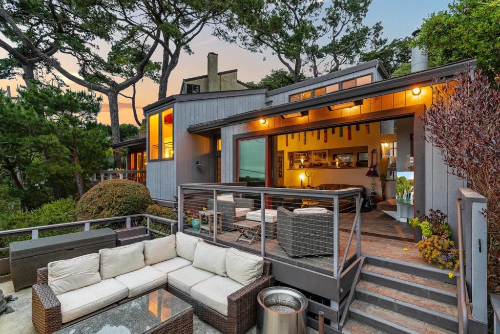 24805 Lower Trail